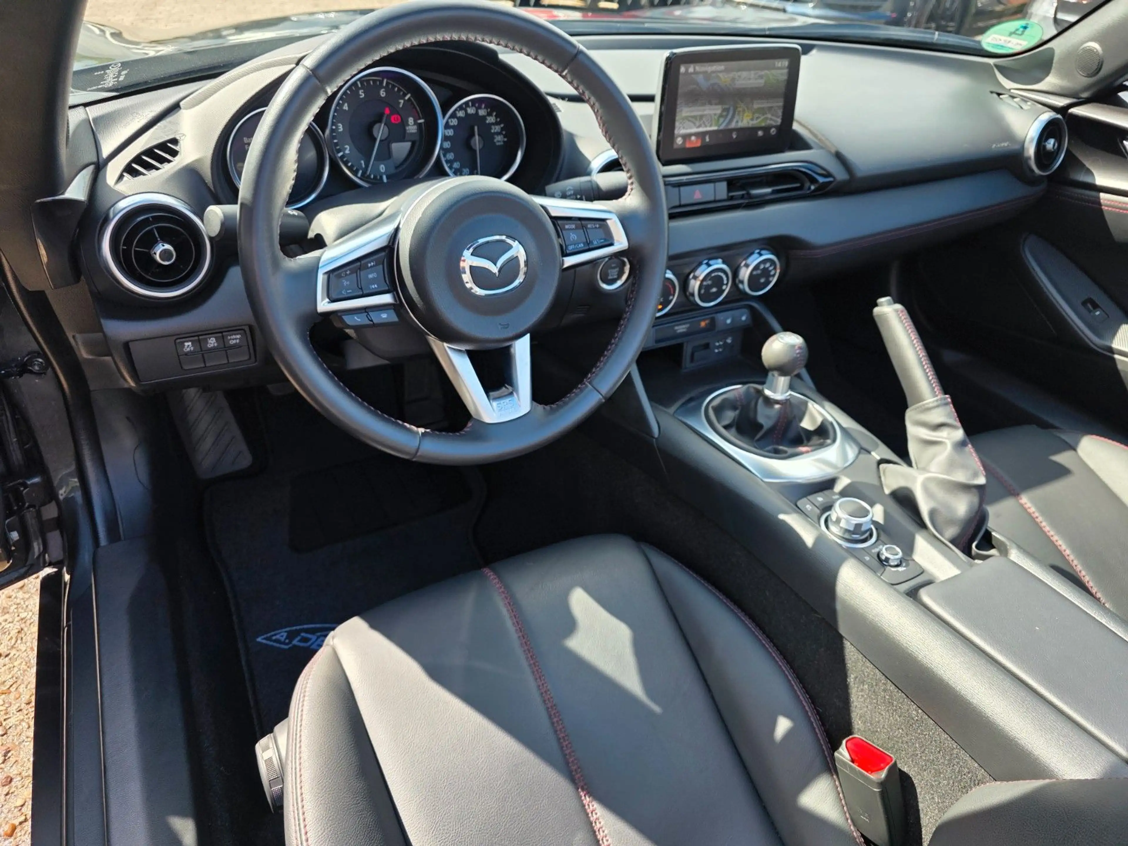Mazda MX-5 Sports-Line 2.0-135KW LED — photo 7