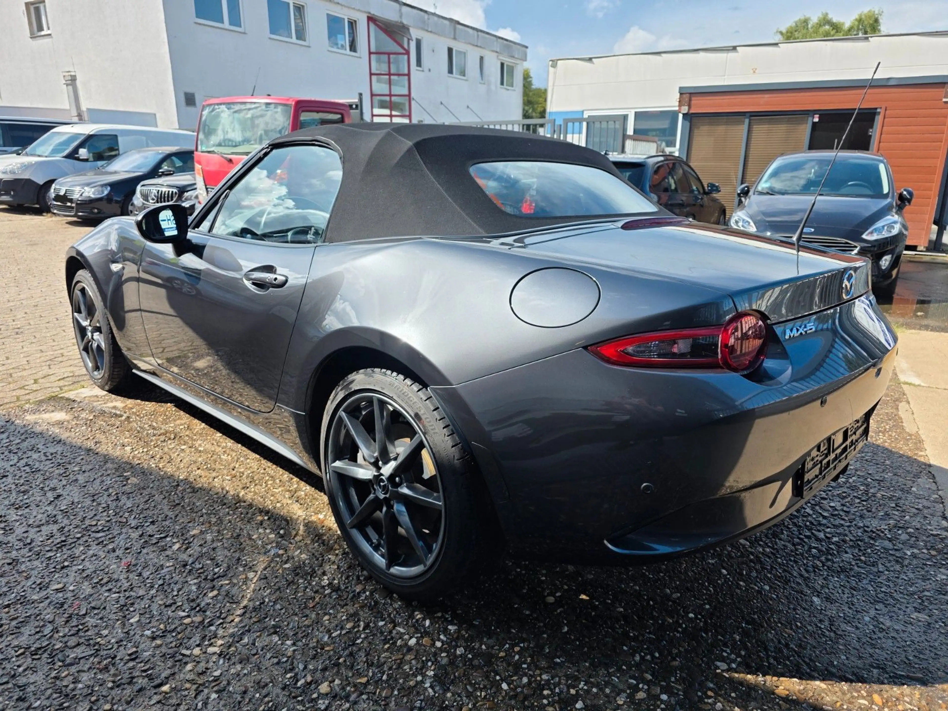 Mazda MX-5 Sports-Line 2.0-135KW LED — photo 4