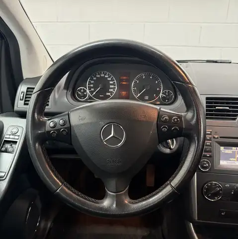 Mercedes-Benz A-Class view 8