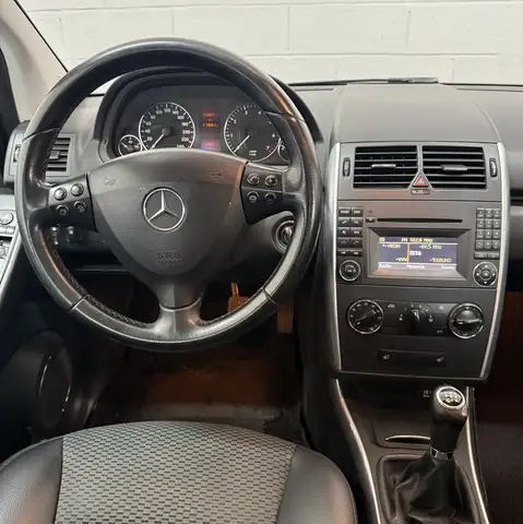 Mercedes-Benz A-Class view 7