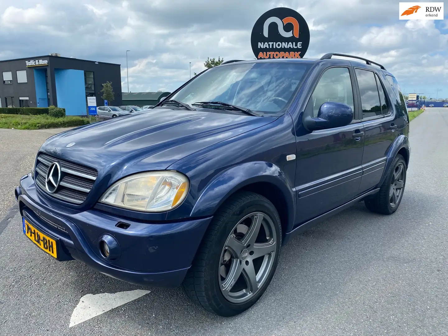 Mercedes-Benz ML 55 AMG M-klasse 2001 * * ELEC. RAMEN * AIRCO * CRUISE CON Синий - 1