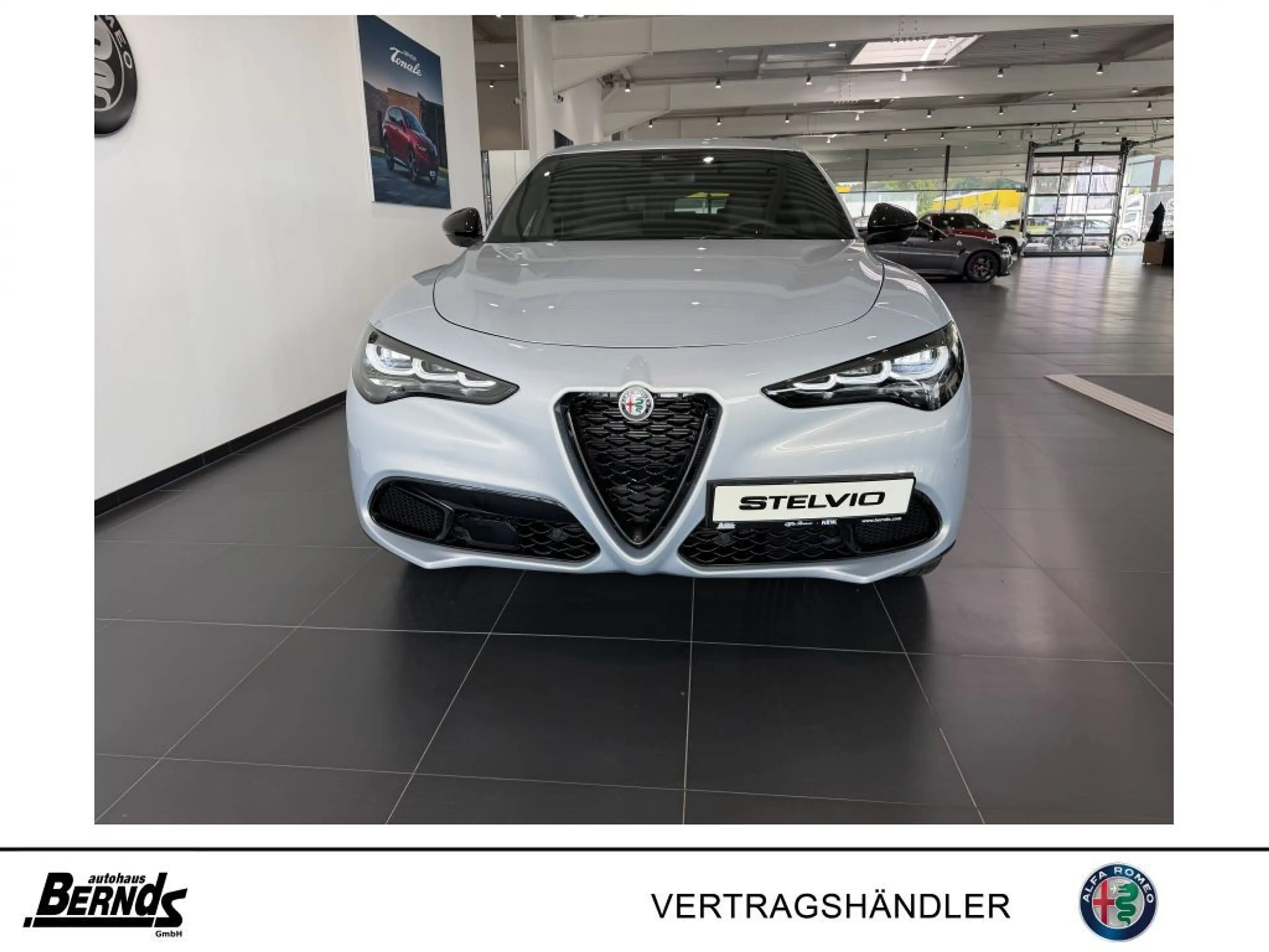 Alfa Romeo Stelvio 2.2 Diesel 16V AT8 Q4 Veloce TECHNOLOGIE-P. 21ZOLL — photo 3