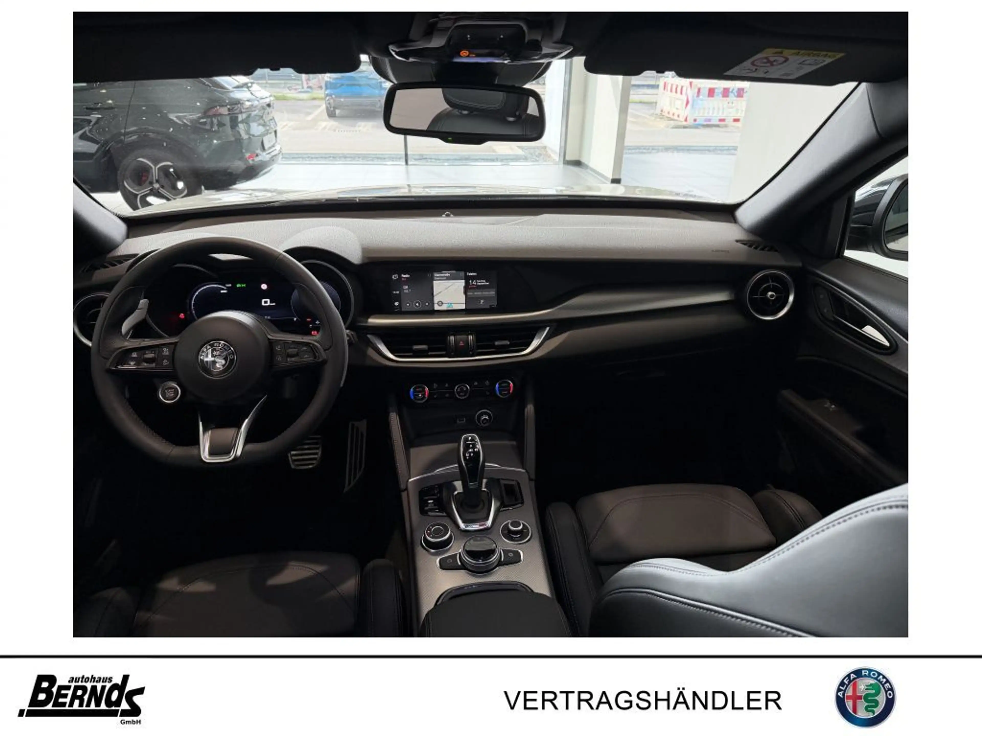 Alfa Romeo Stelvio 2.2 Diesel 16V AT8 Q4 Veloce TECHNOLOGIE-P. 21ZOLL — photo 8