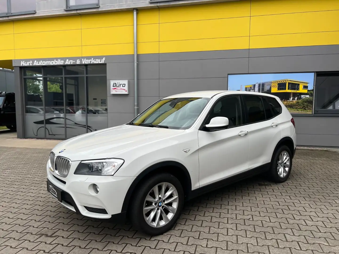 BMW X3 xDrive 30 d AUTOMATIK/NAVI/LED/SHZ/KLIMAA* Bianco - 1
