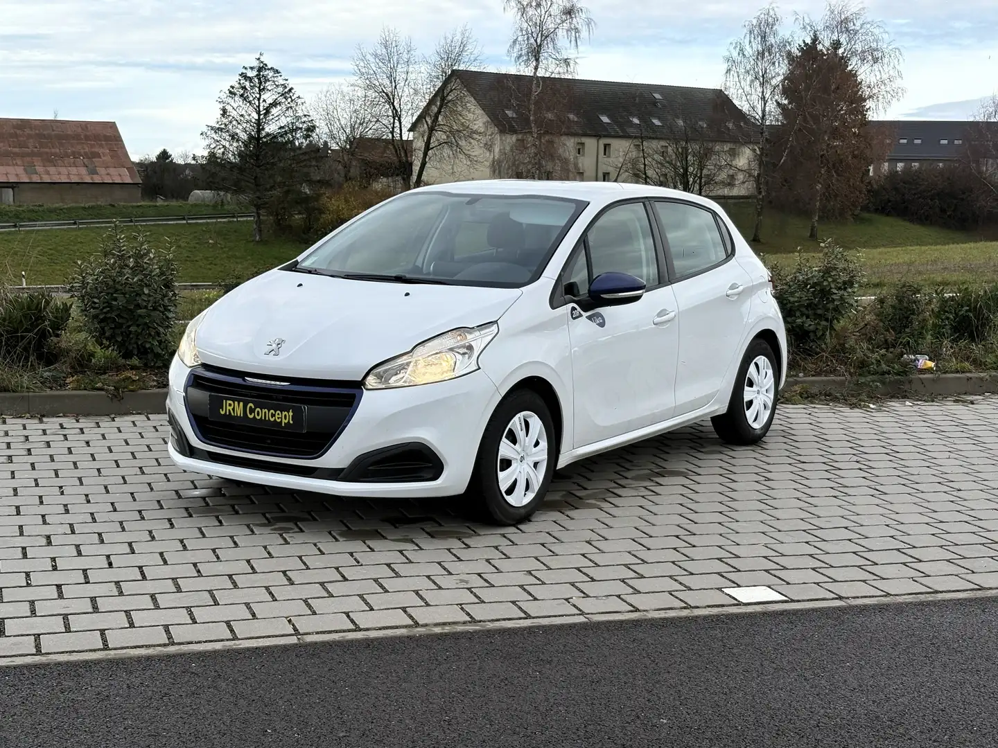 Peugeot 208 208 PureTech 68 Like Blanc - 1
