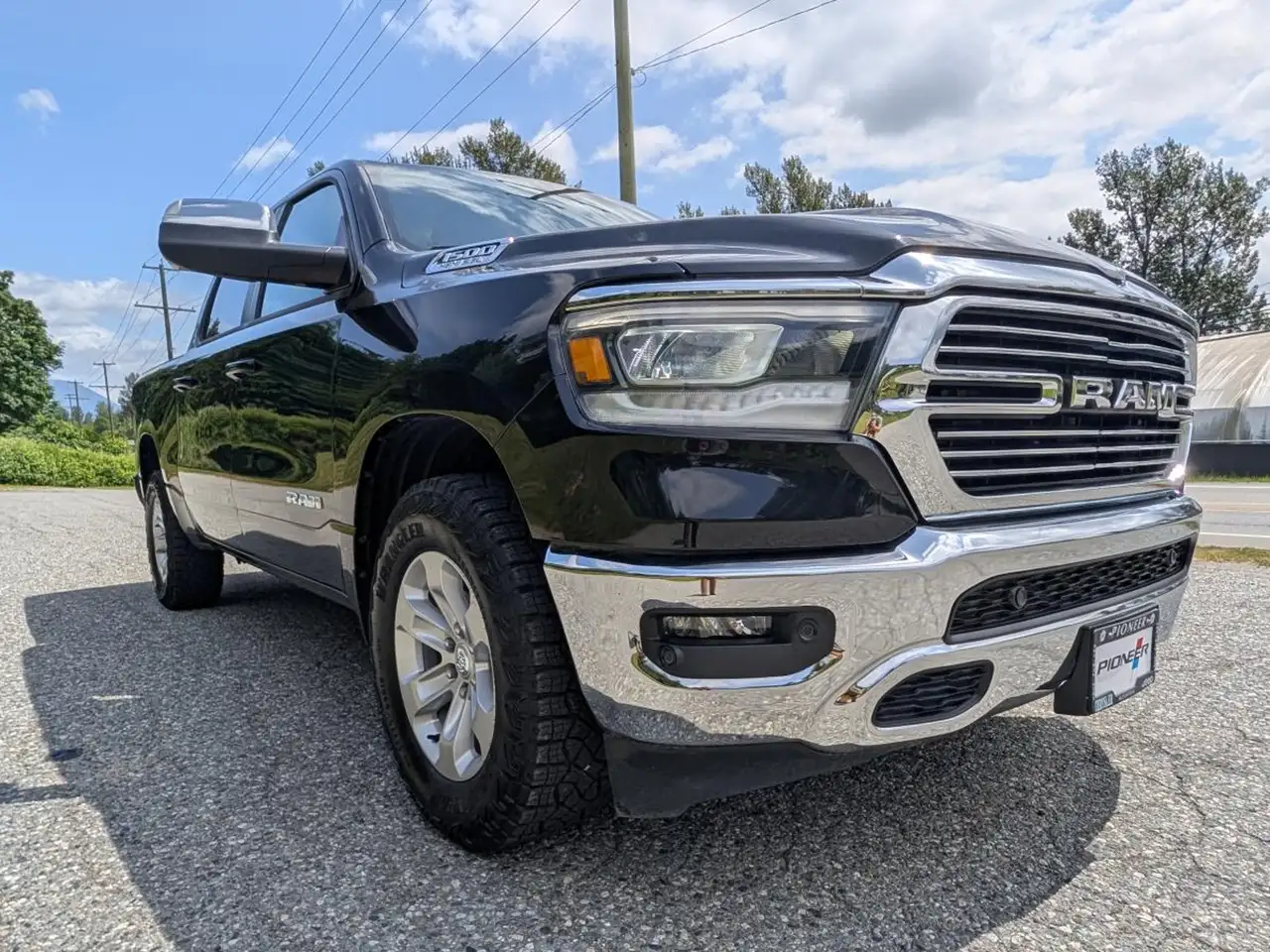 RAM 1500 снимка RAM 1500