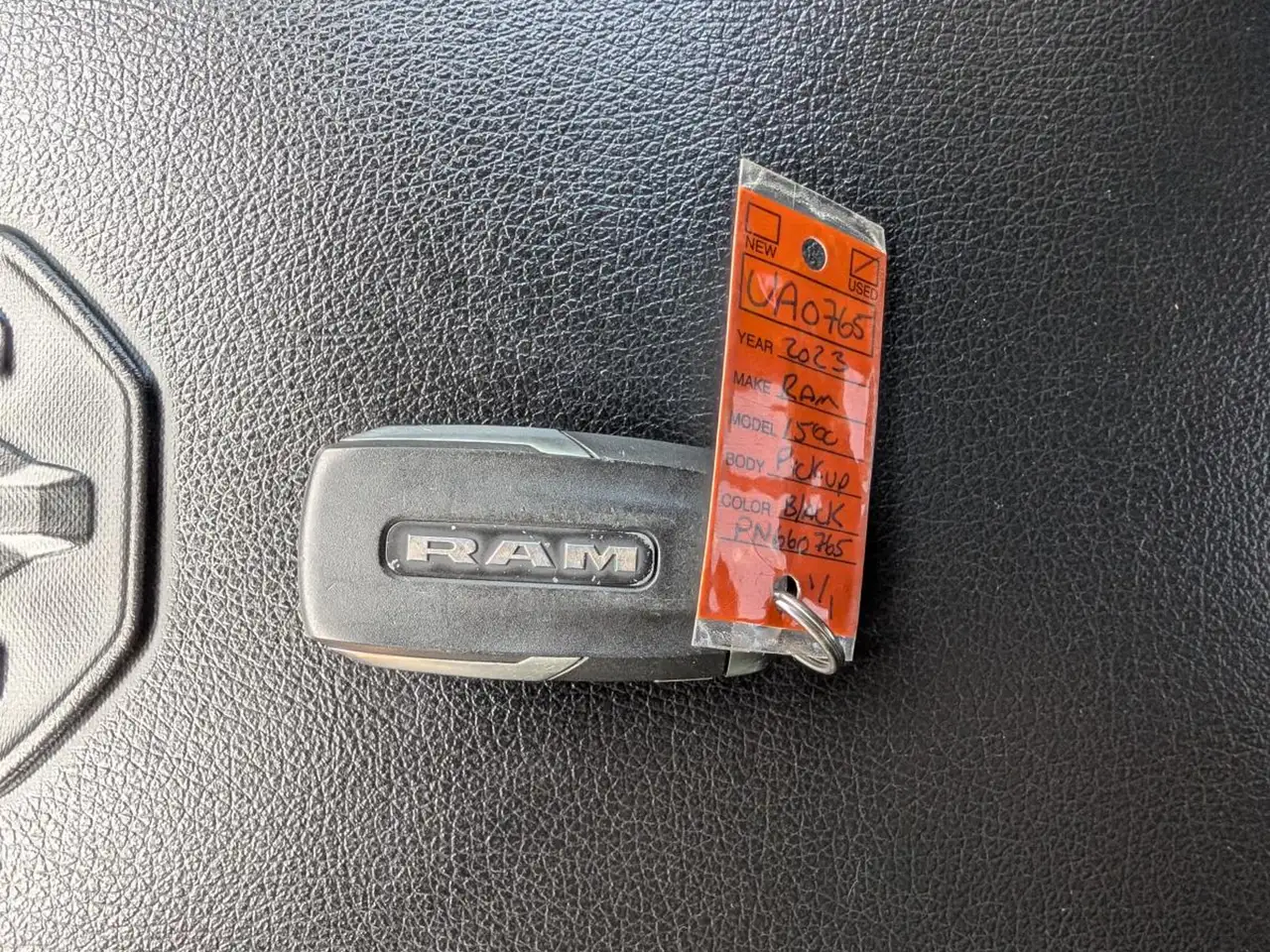 RAM 1500 снимка RAM 1500