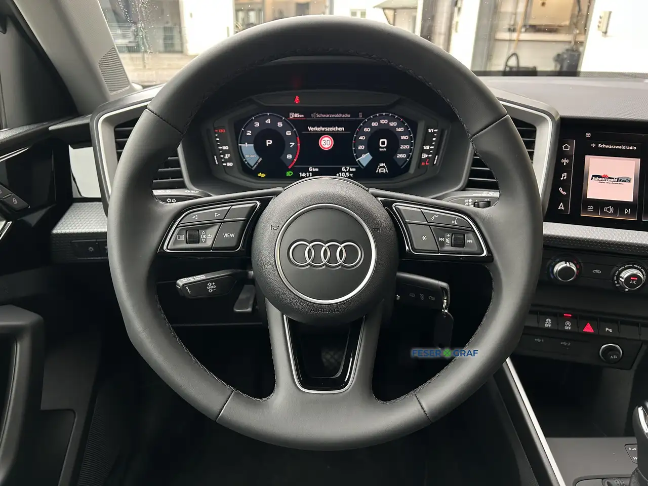 Audi A1 Sportback S line 25TFSI S tronic SHZ/PDC+/LED/CarP 10