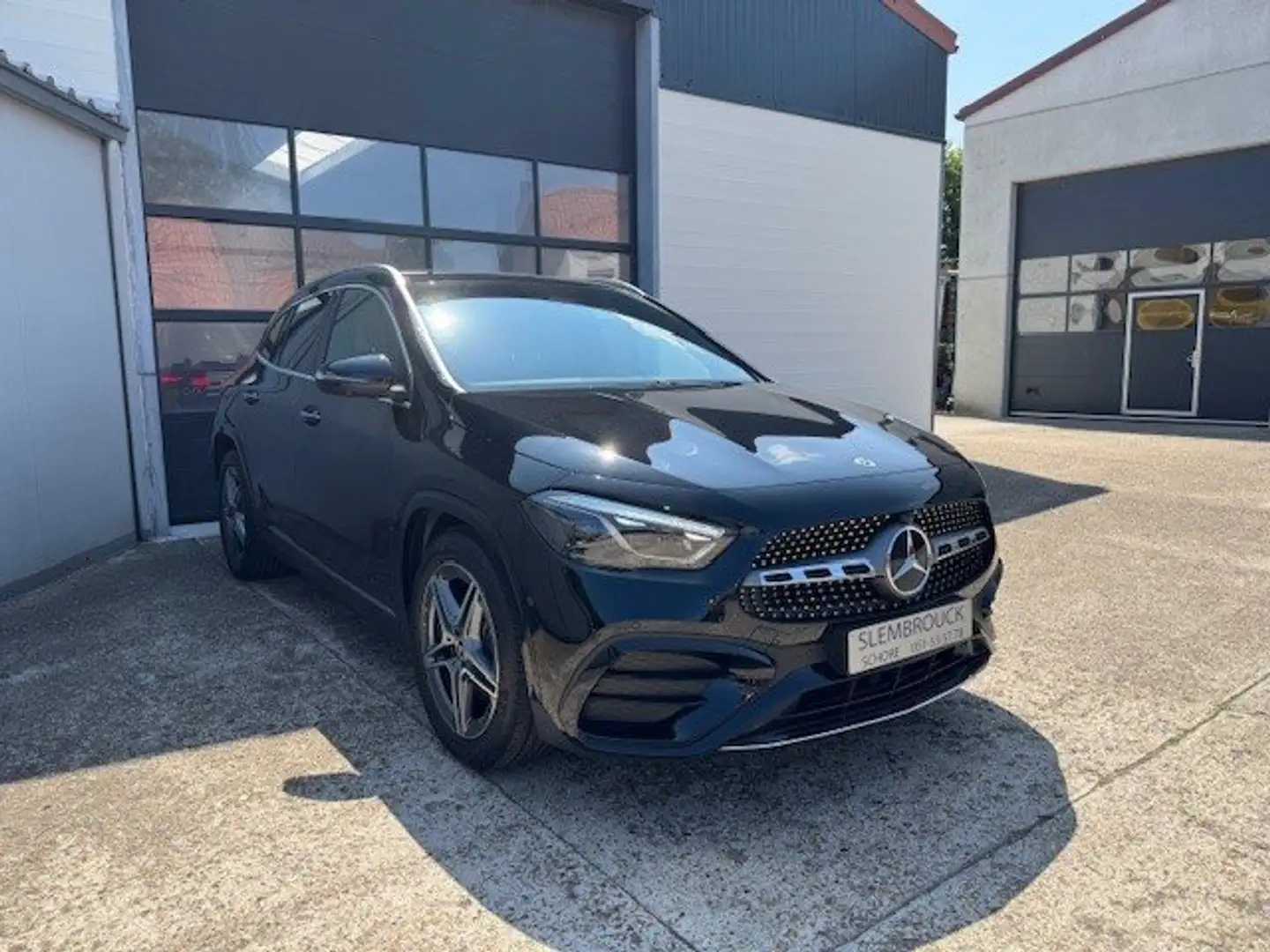 Mercedes-Benz GLA 180 AMG -360 camera -dystronic -keyless-go -carplay Noir - 2
