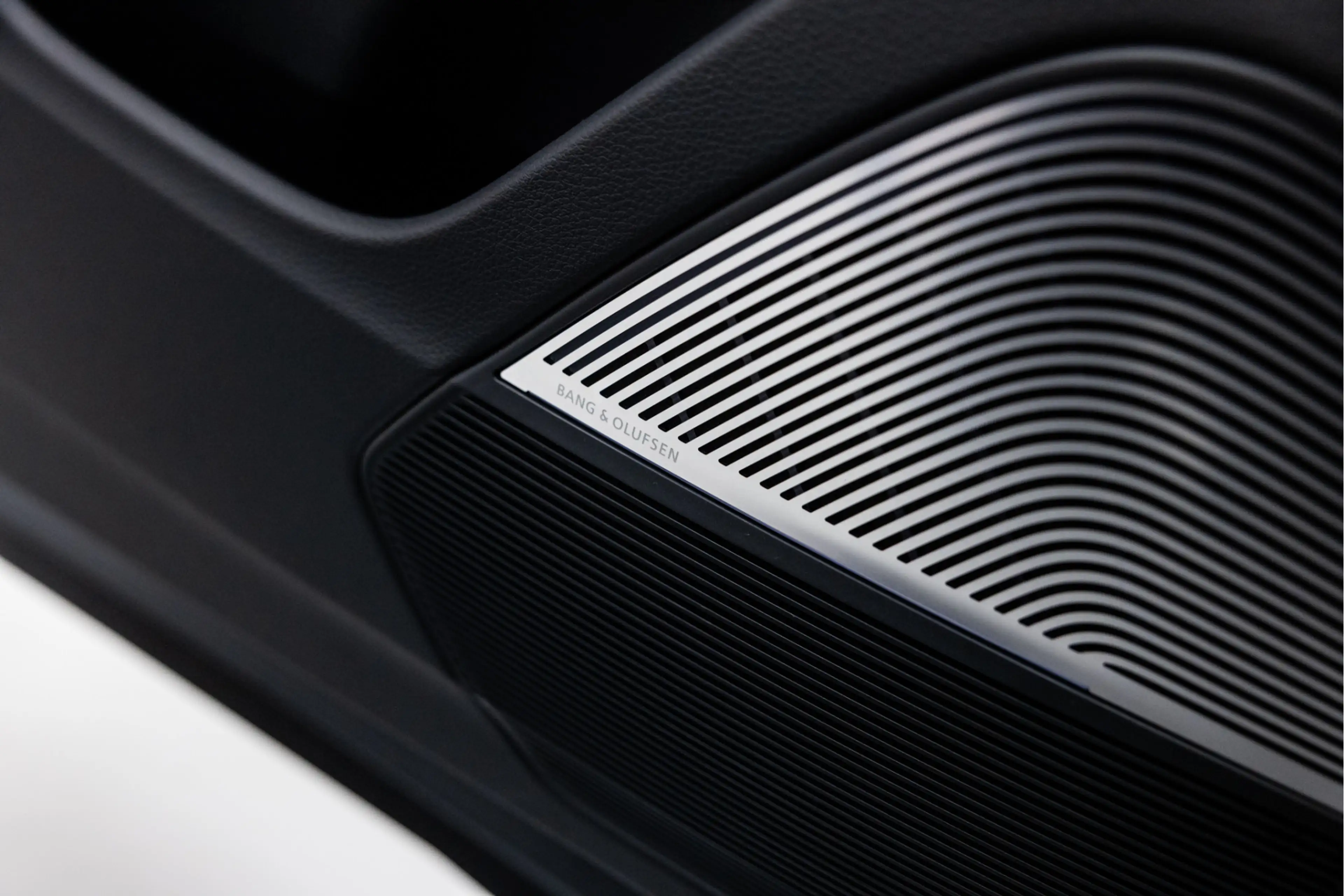 Audi RS Q8 4.0 TFSI Performance 760 PK ABT Legacy Edition 1/1 — photo 42