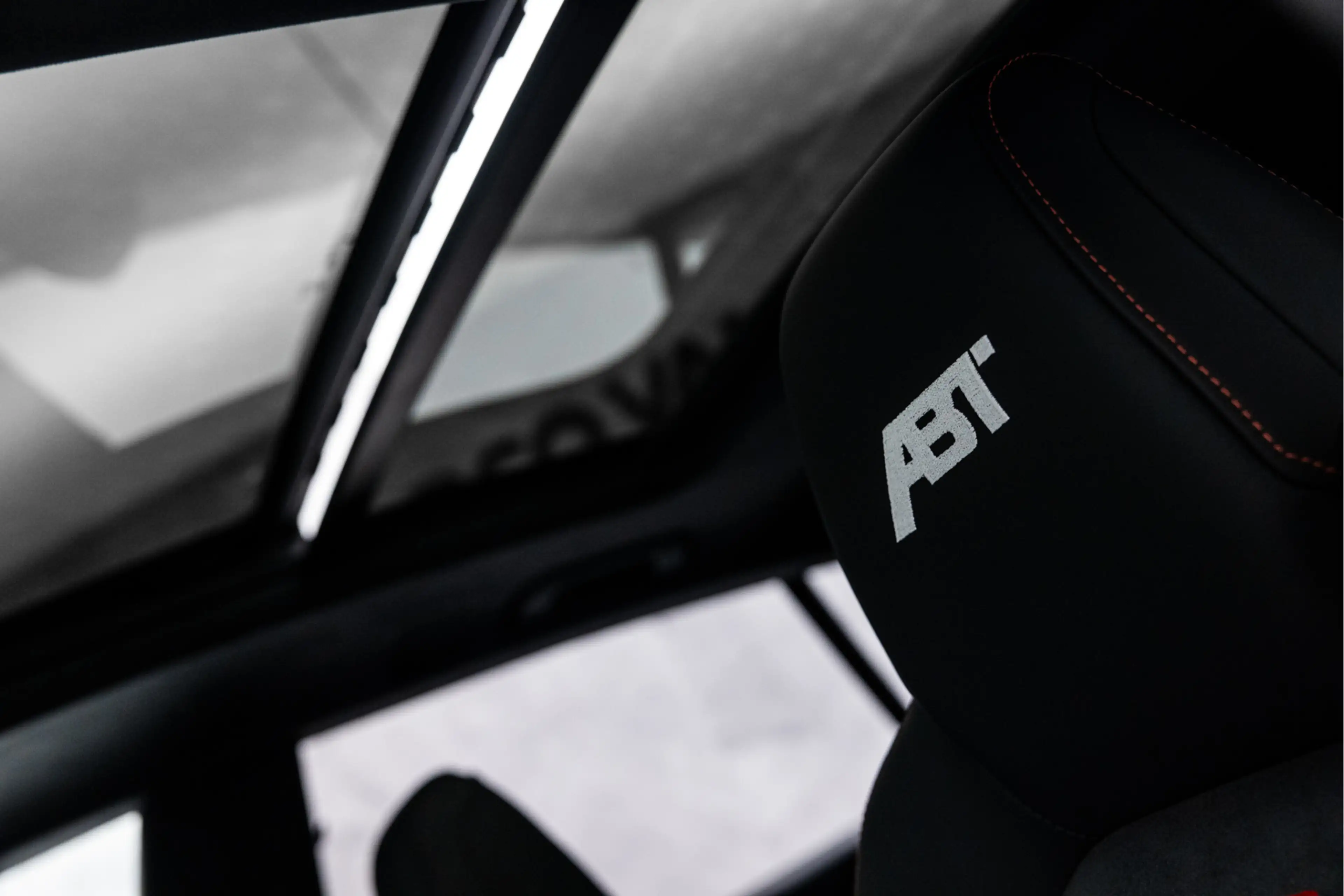 Audi RS Q8 4.0 TFSI Performance 760 PK ABT Legacy Edition 1/1 — photo 38