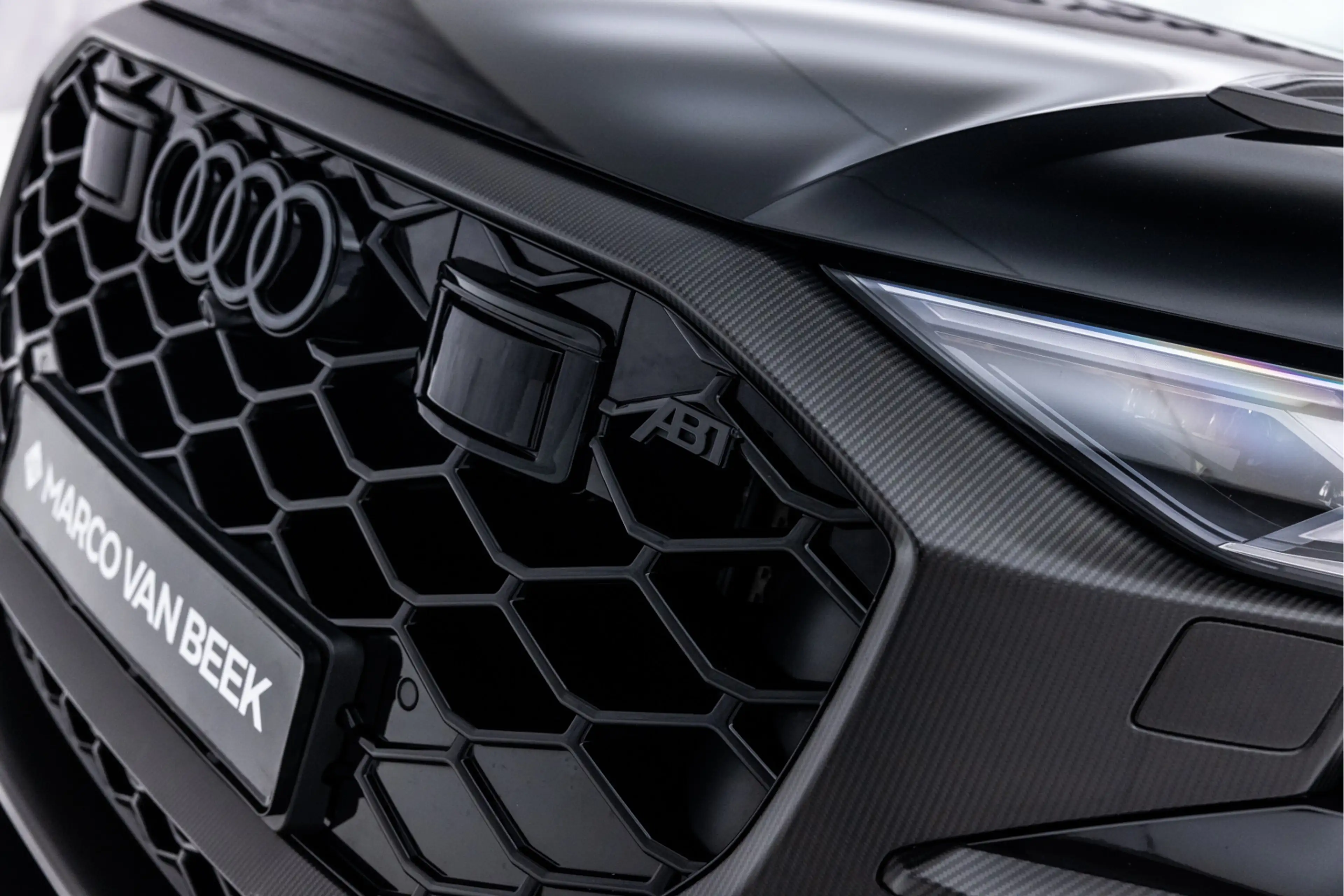 Audi RS Q8 4.0 TFSI Performance 760 PK ABT Legacy Edition 1/1 — photo 12