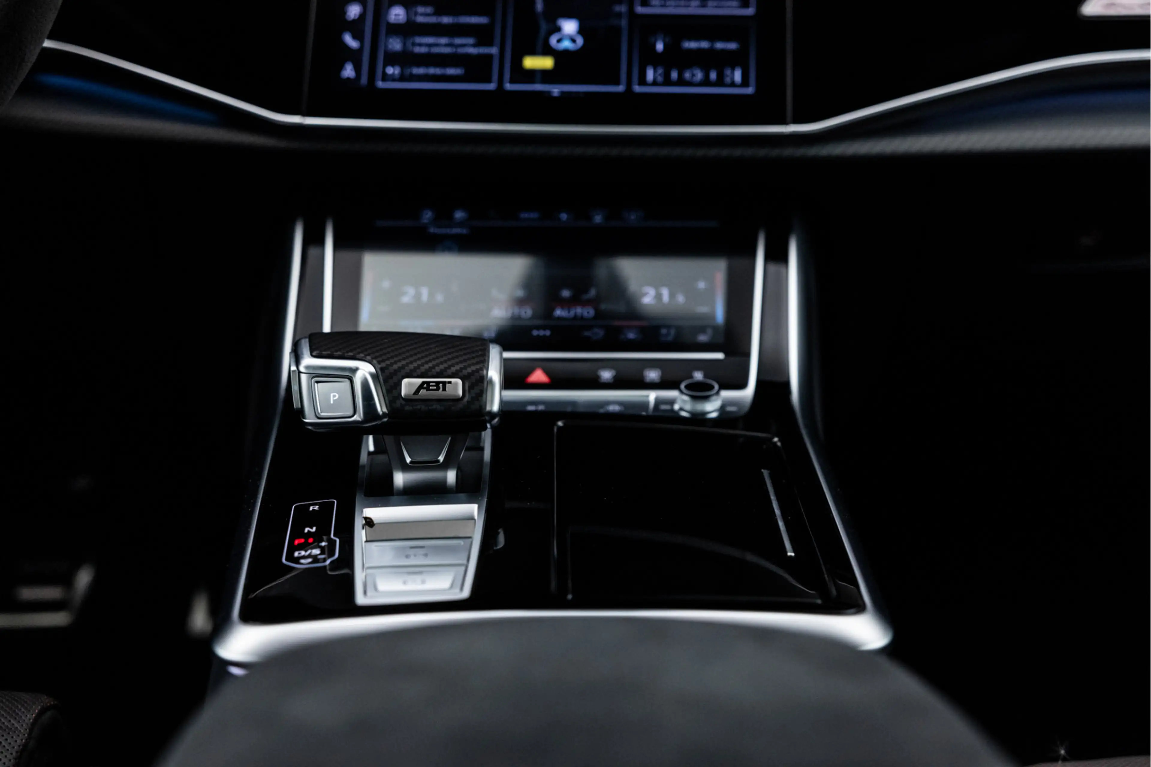 Audi RS Q8 4.0 TFSI Performance 760 PK ABT Legacy Edition 1/1 — photo 29