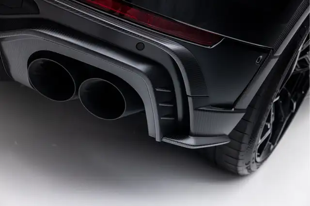 Audi RS Q8 view 17