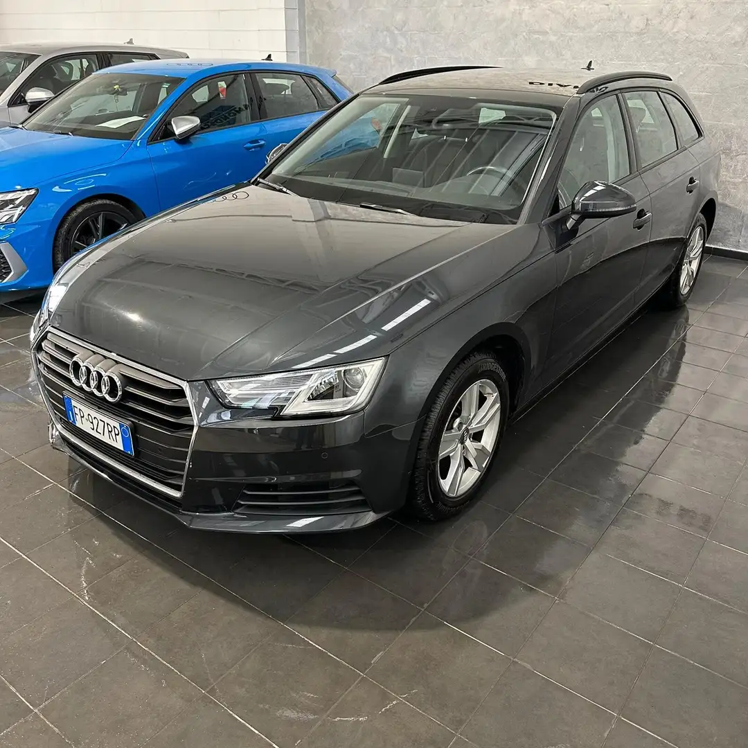 Audi A4 Avant 2.0 TDI 122 CV S tronic Business Gris - 2