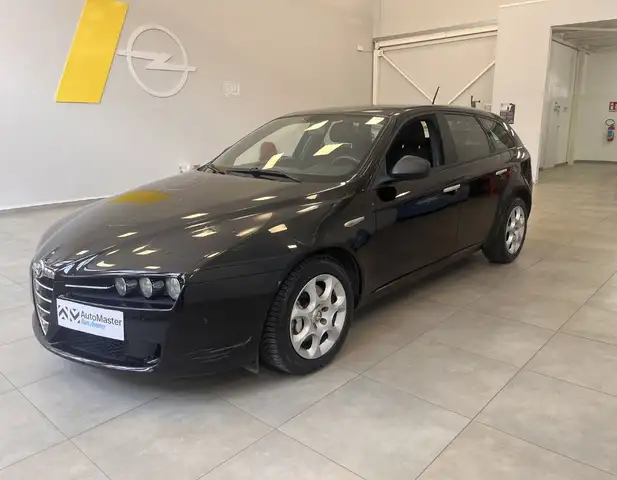 Alfa Romeo 159