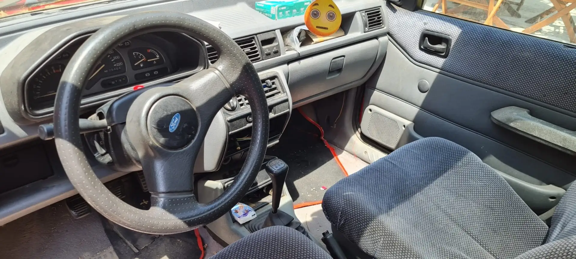 Ford Fiesta 3p 1.1 SX - 2