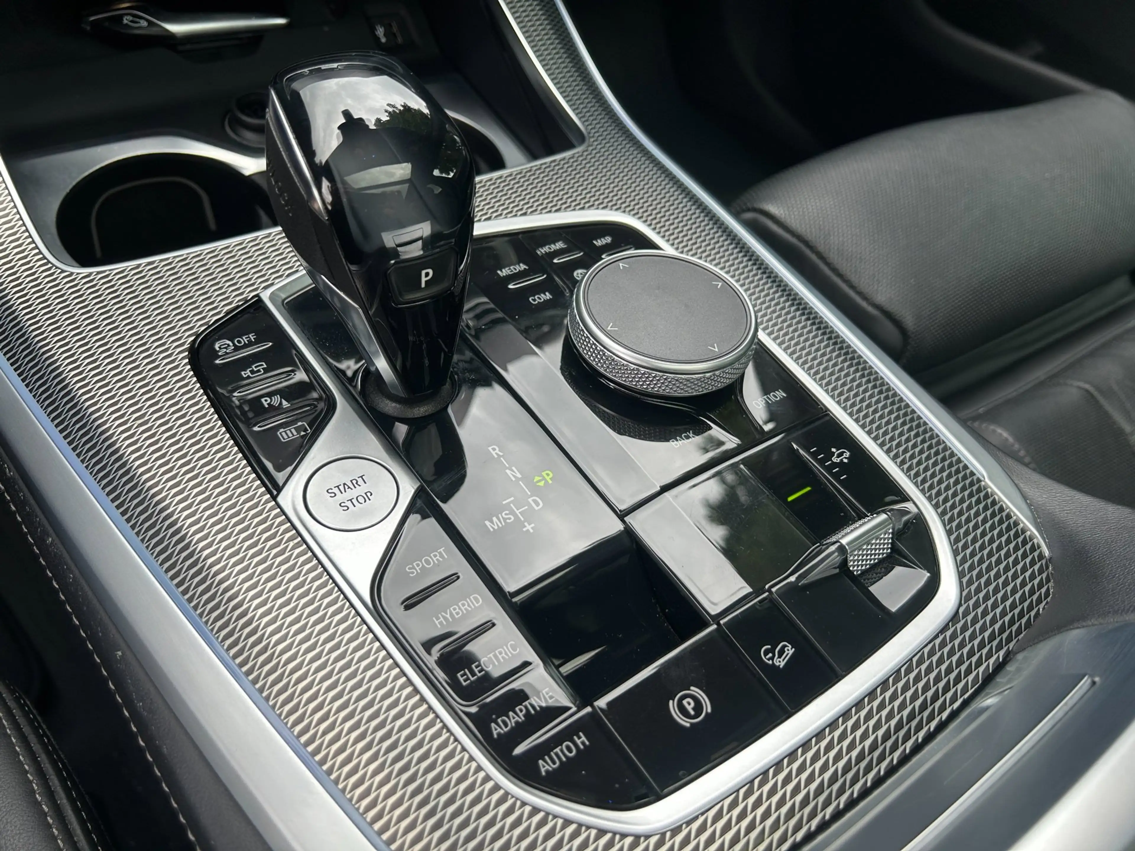 BMW X5 XDrive45e M-sport, B&W, Sky Lounge, Laser, Massage — photo 24