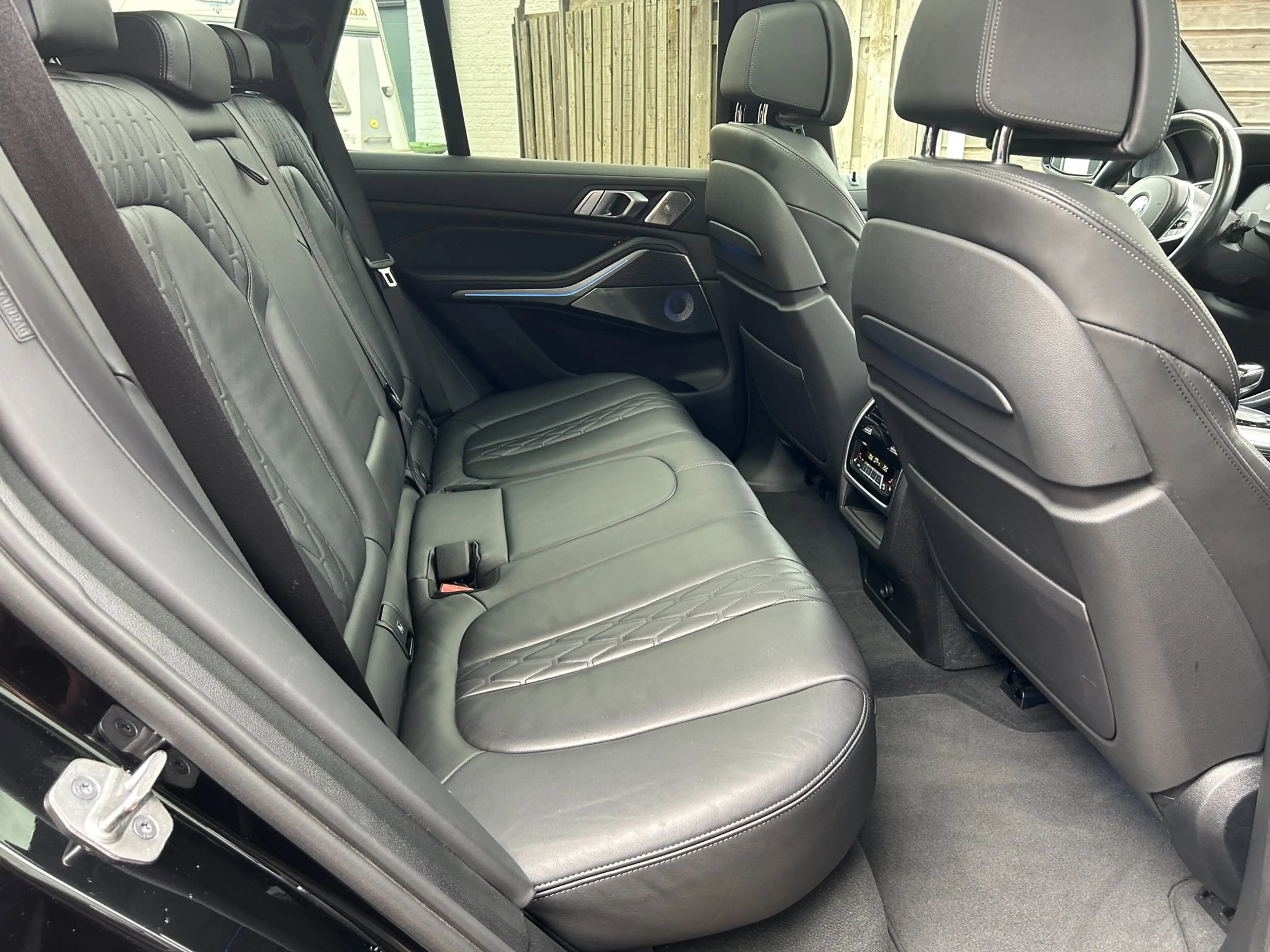 BMW X5 XDrive45e M-sport, B&W, Sky Lounge, Laser, Massage — photo 14