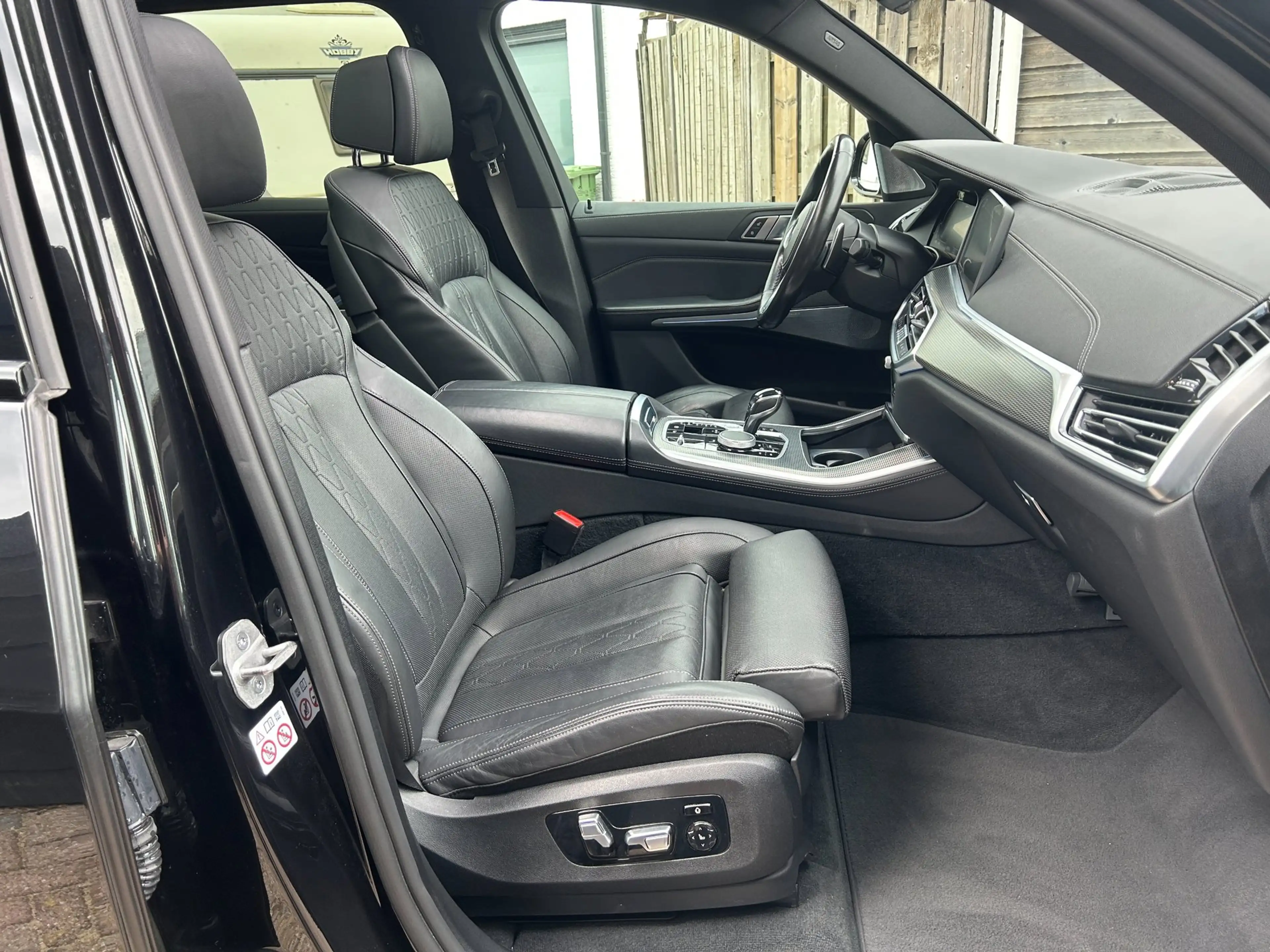 BMW X5 XDrive45e M-sport, B&W, Sky Lounge, Laser, Massage — photo 12