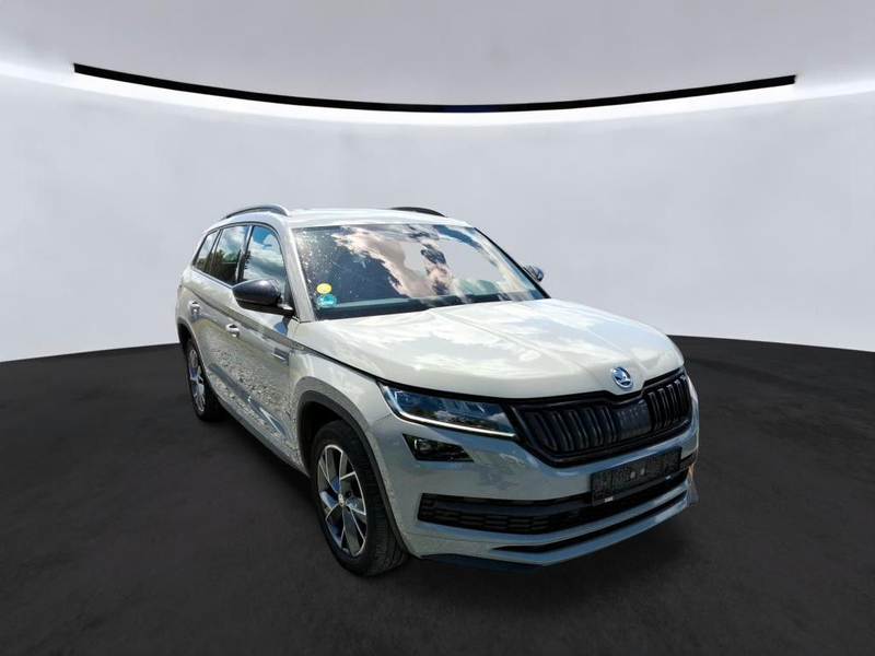 Skoda Kodiaq Sportline 4x4 2.0TDI DSG LED Navi AHK SHZ — photo 2