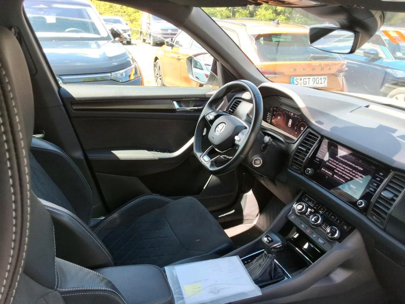 Skoda Kodiaq Sportline 4x4 2.0TDI DSG LED Navi AHK SHZ — photo 5