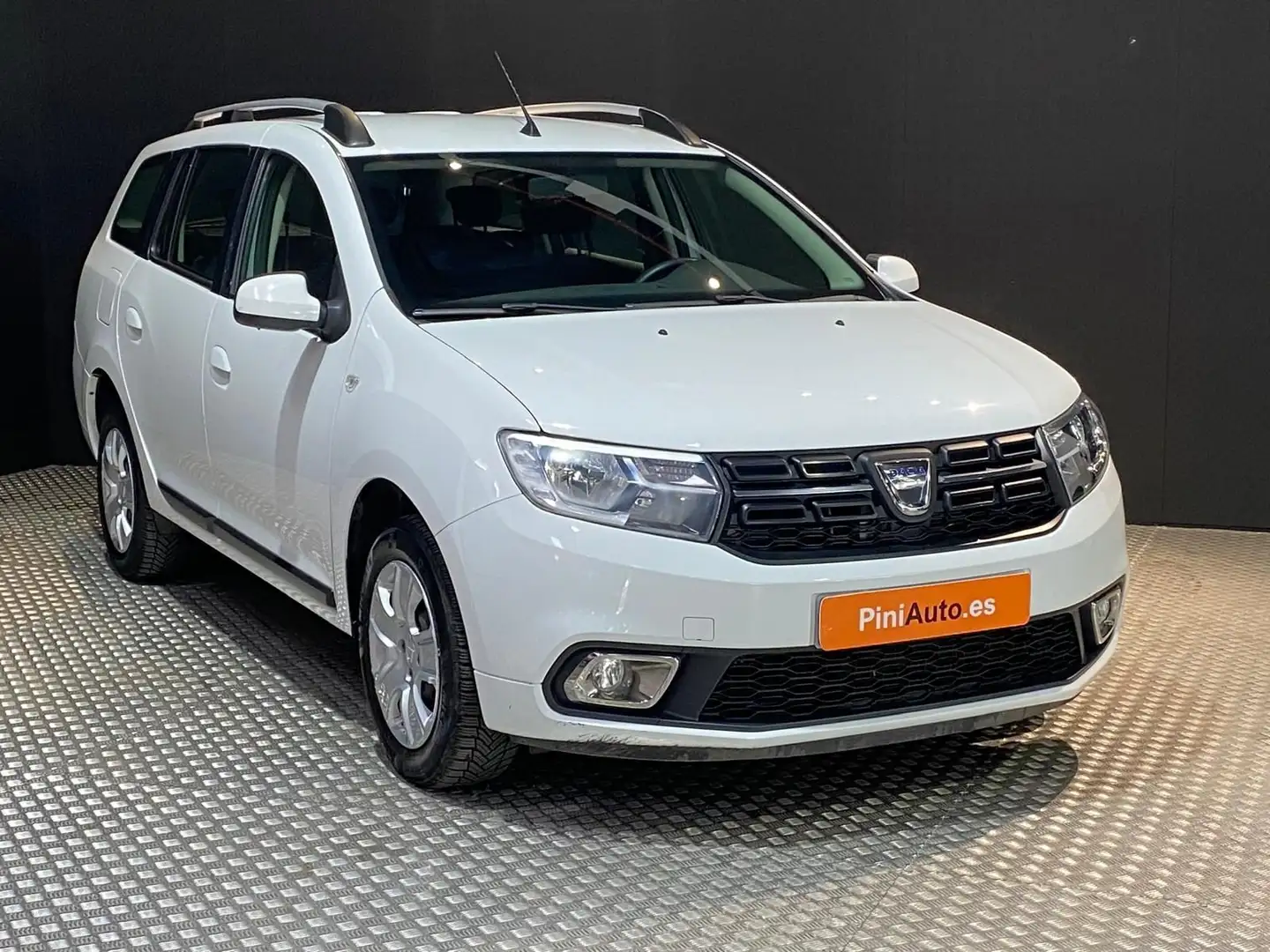 Dacia Logan 1.0 TCe 100cv GLP MCV Comfort Blanco - 2
