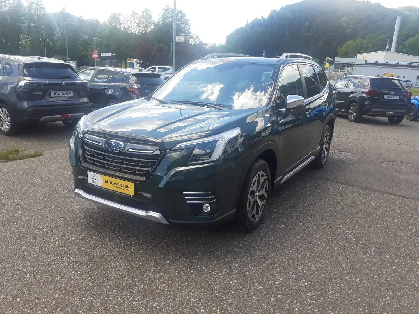 Subaru Forester Comfort 4x4 (weitere 150 Fahrzeuge lieferbar) Green - 1