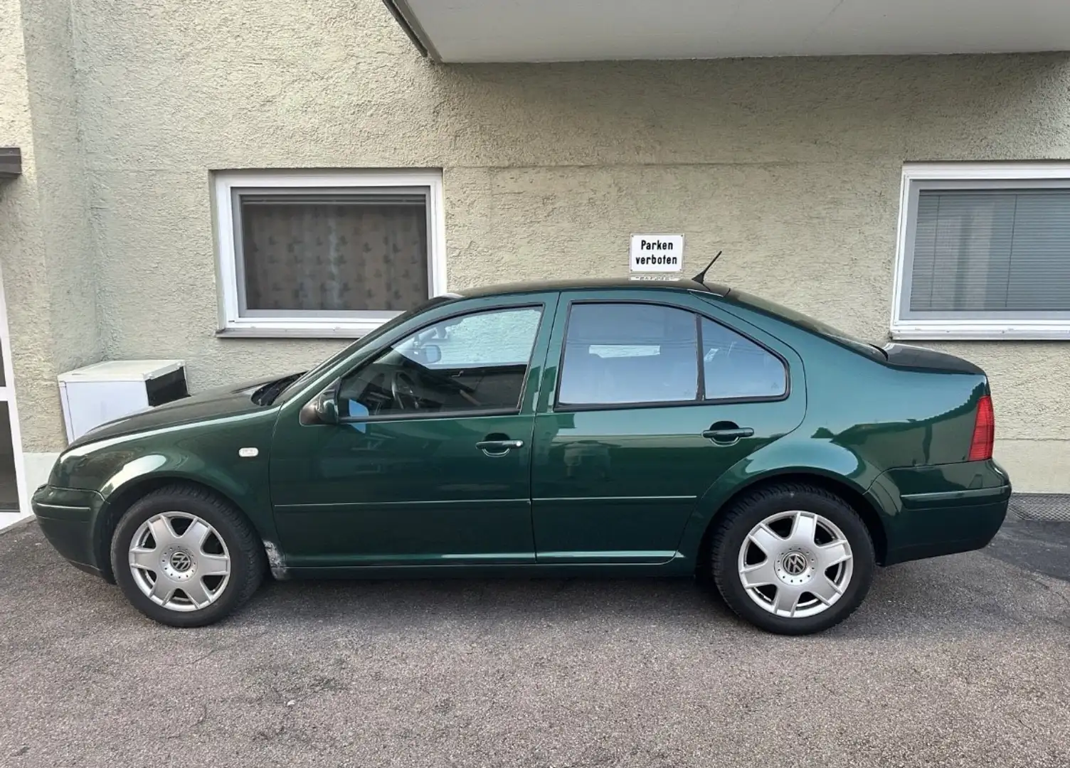 Volkswagen Bora 1.6 Comfortline - 1