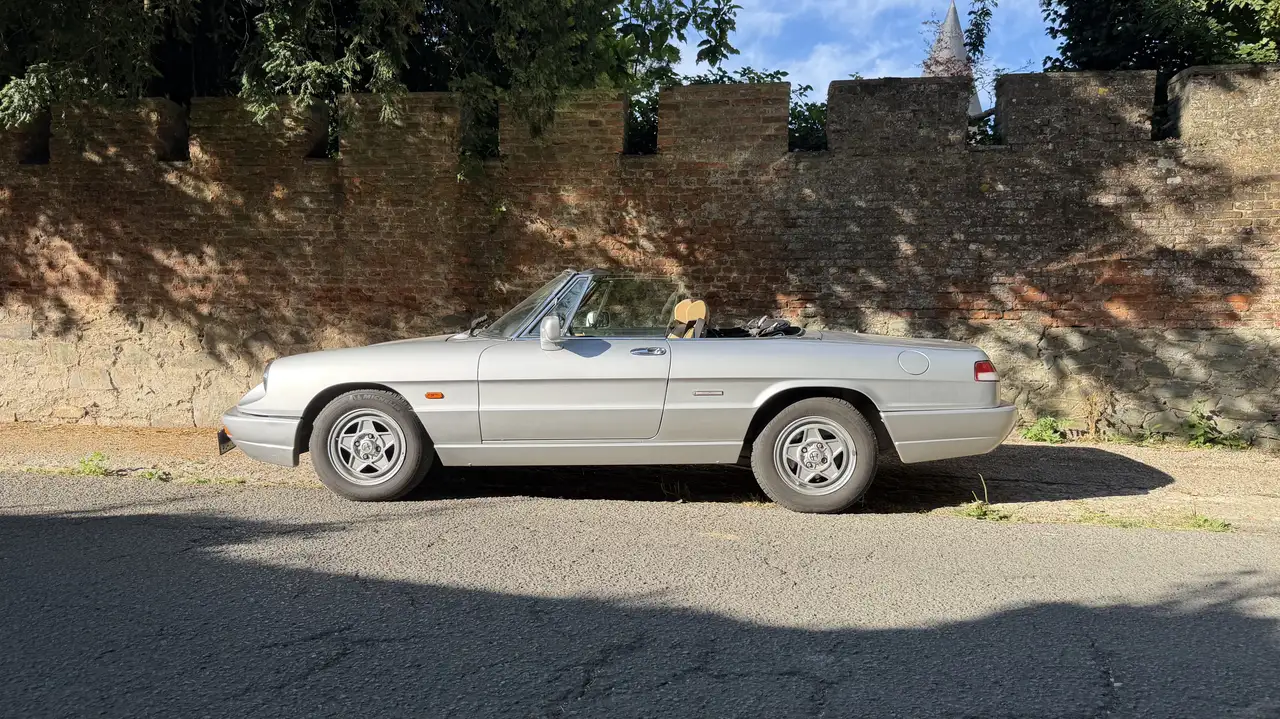 Alfa Romeo Spider 1600 (1990) — 59 000 km d’origin, foto 2