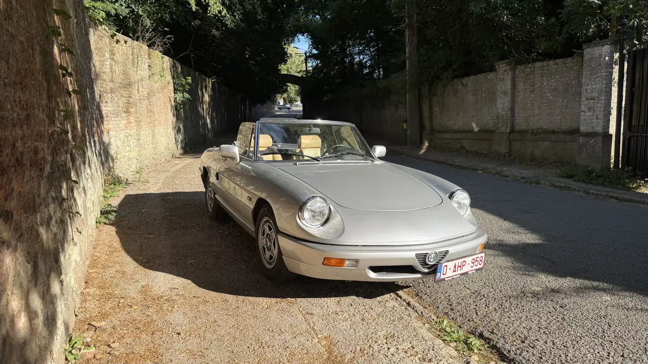 Alfa Romeo Spider 1600 (1990) — 59 000 km d’origin, foto 1