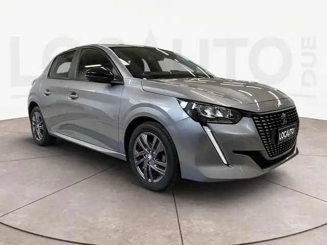 Peugeot 208 view 3
