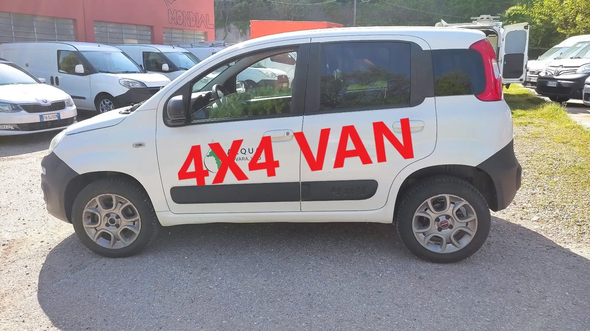 Fiat Panda 1.3 mjt 4x4 van euro 6b Bianco - 1