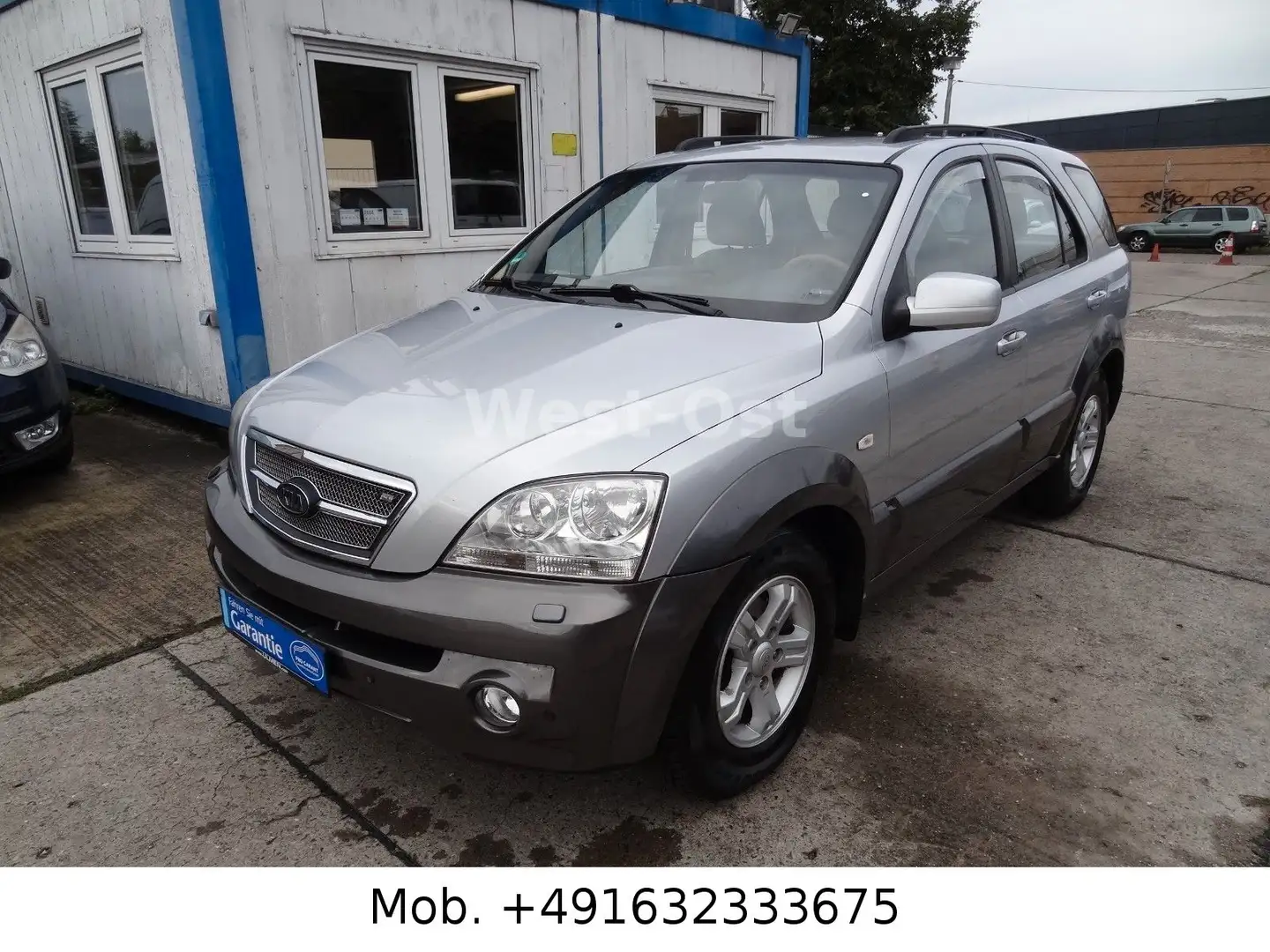 Kia Sorento 2.5 CRDi EX Klima Leder SHZ AHK TÜV neu Silber - 1