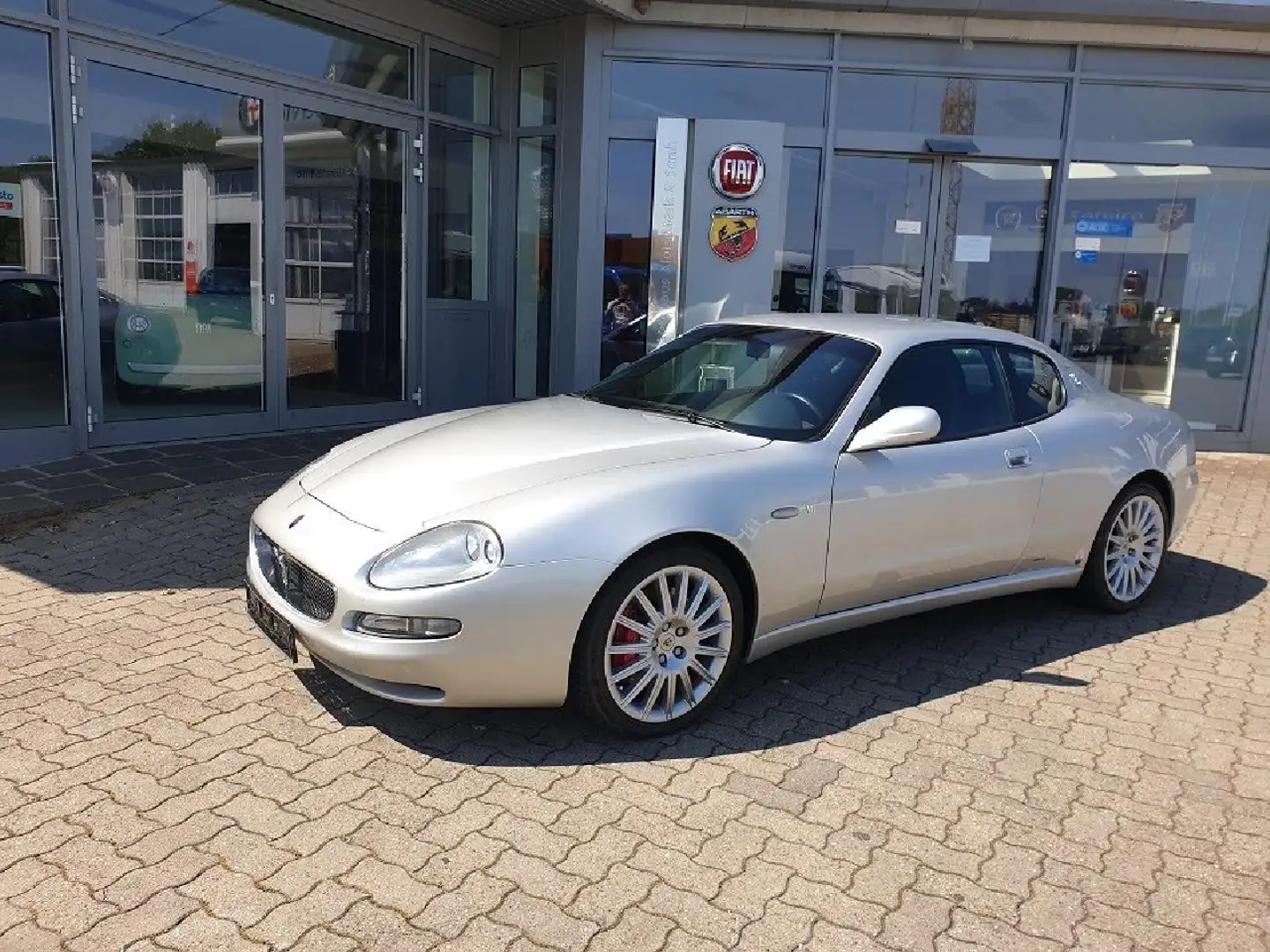 Maserati 4200 GT Plateado - 1