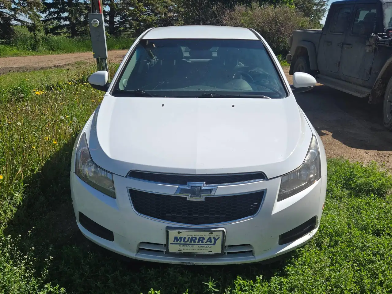 Chevrolet Cruze photo Chevrolet Cruze