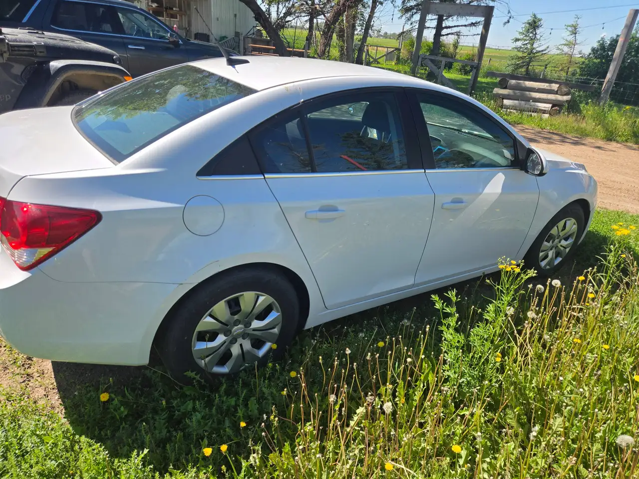 Chevrolet Cruze photo Chevrolet Cruze
