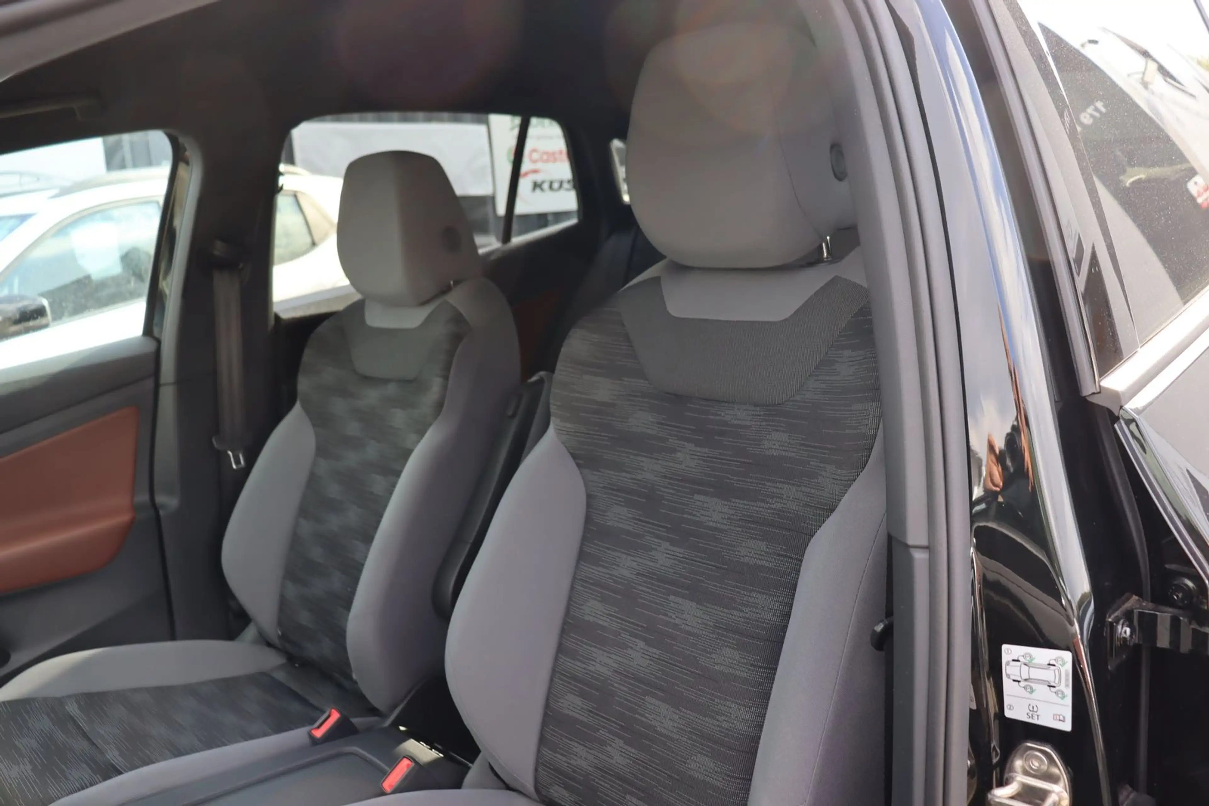 Volkswagen ID.5 Pro Performance 150 kW mit Infotainment-Pak — photo 14