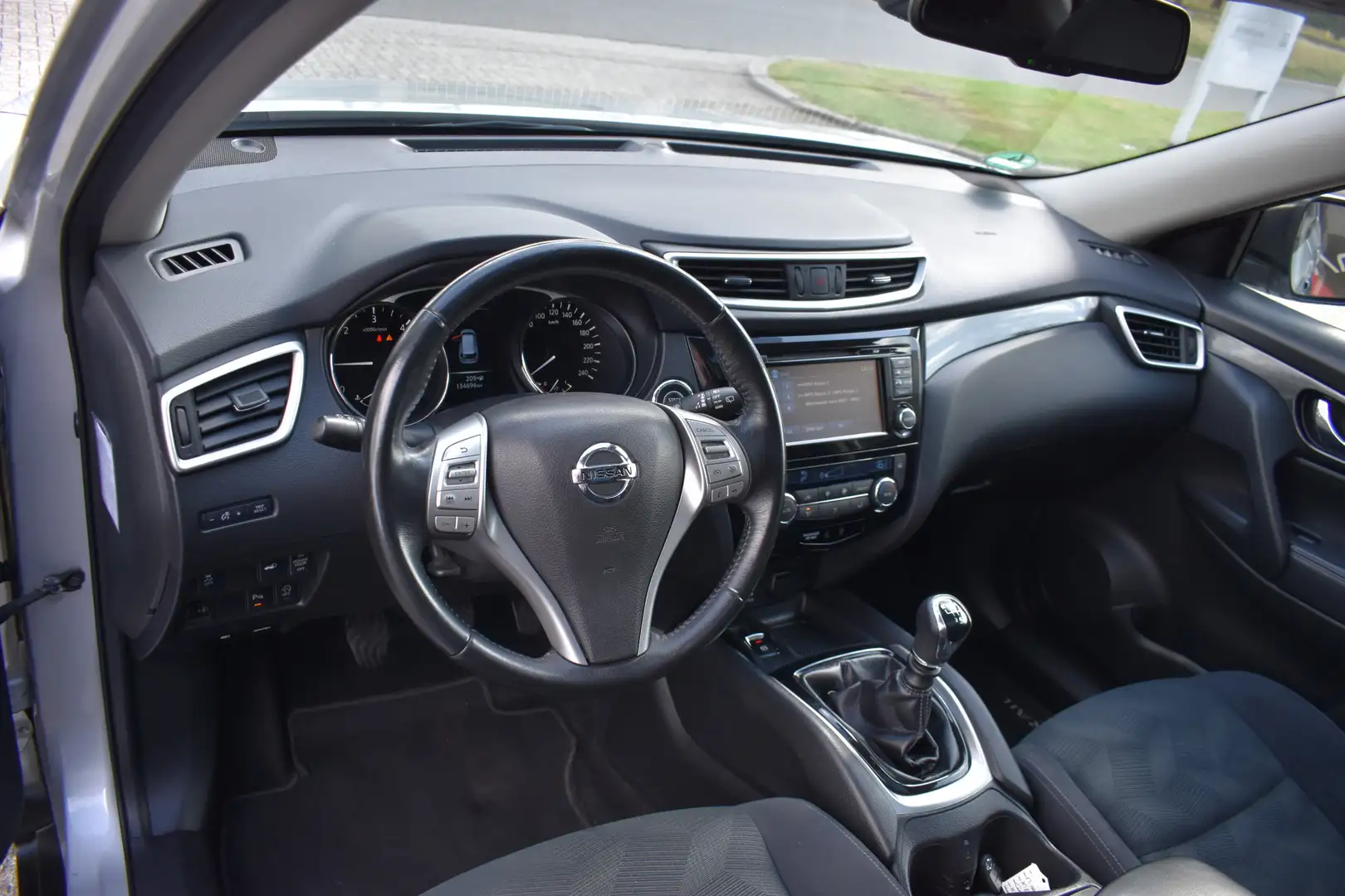 Nissan X-Trail 1.6 dCi Connect Edition 7p. / Trekhaak afn. (2000k Grijs - 2