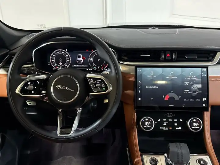 Jaguar F-Pace 2025, foto 4