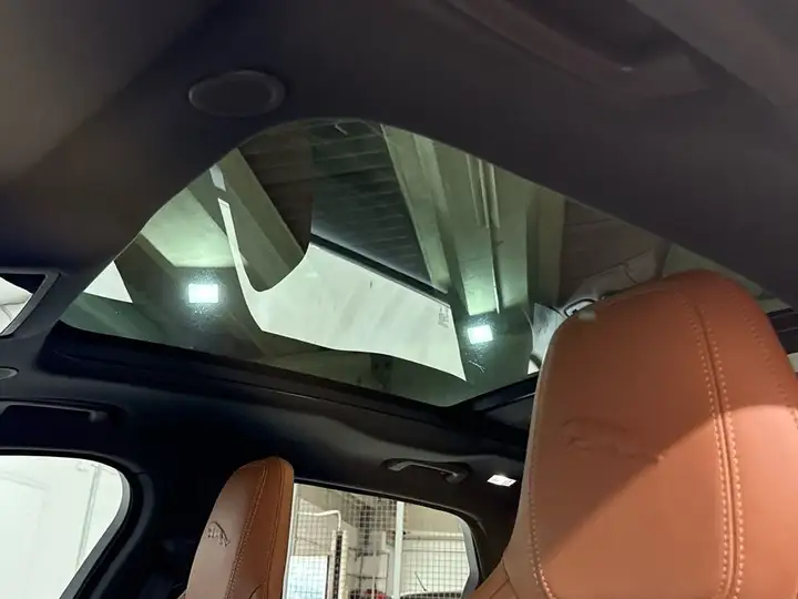 Jaguar F-Pace 2025, foto 25