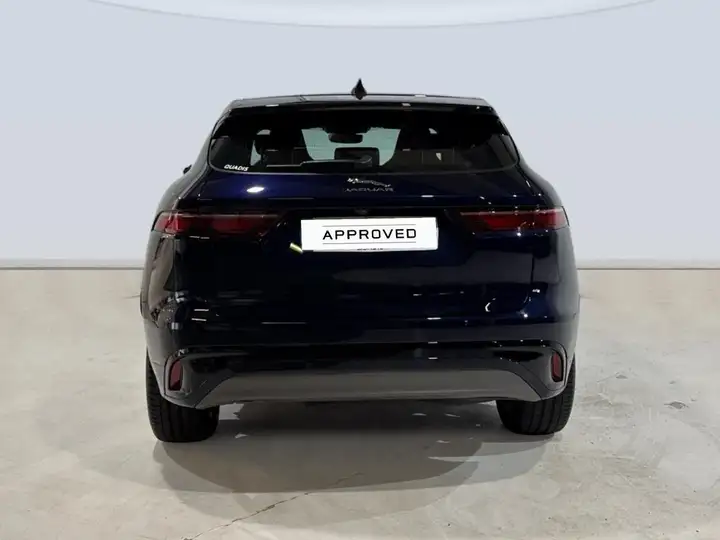 Jaguar F-Pace 2025, foto 7