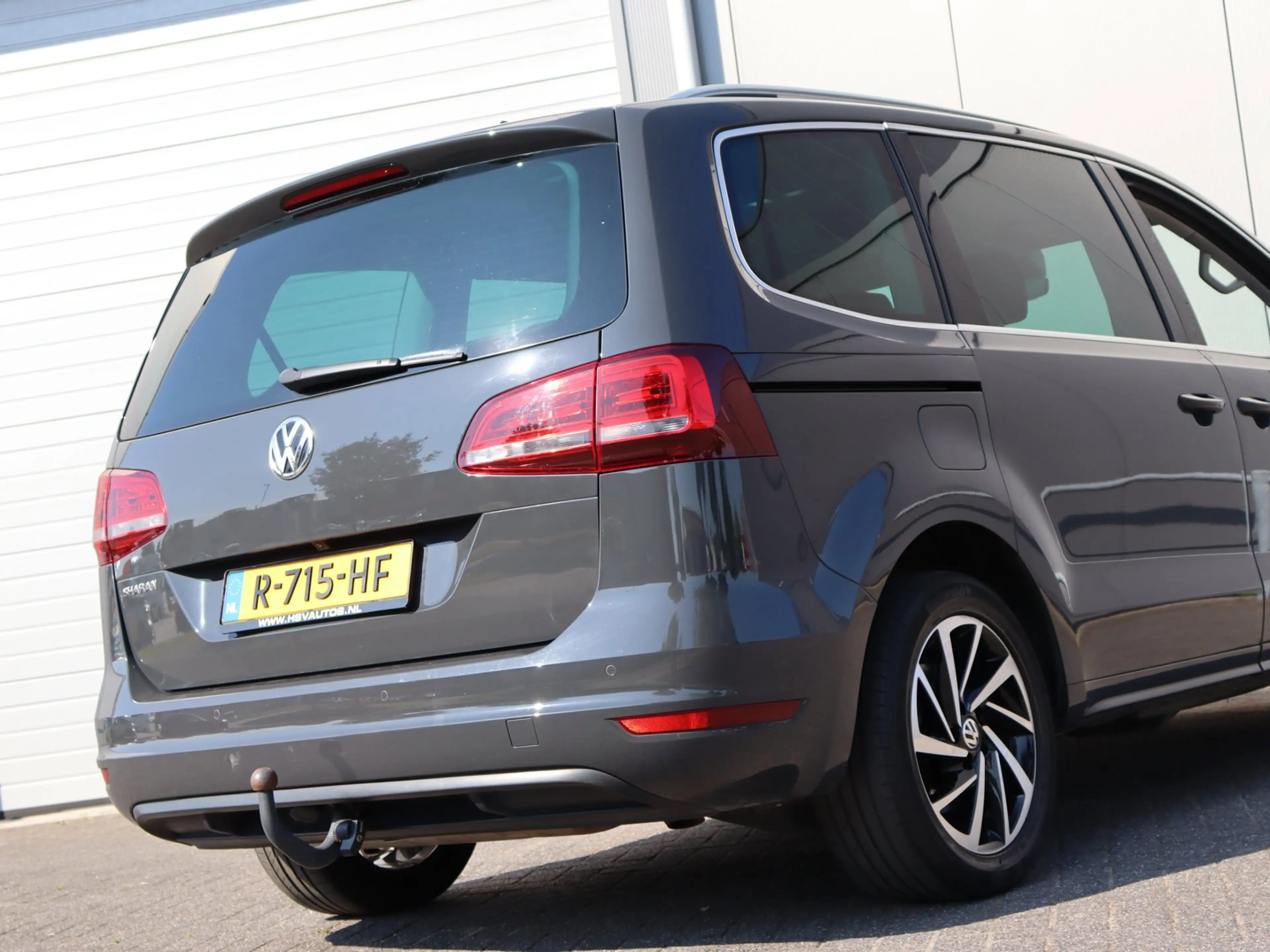 Volkswagen Sharan 1.4 TSI Exclusive Series 7-pers navi LM camera — photo 10