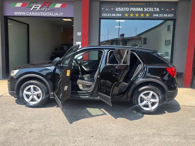 Audi Q2 view 22