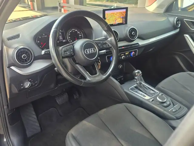Audi Q2 view 3