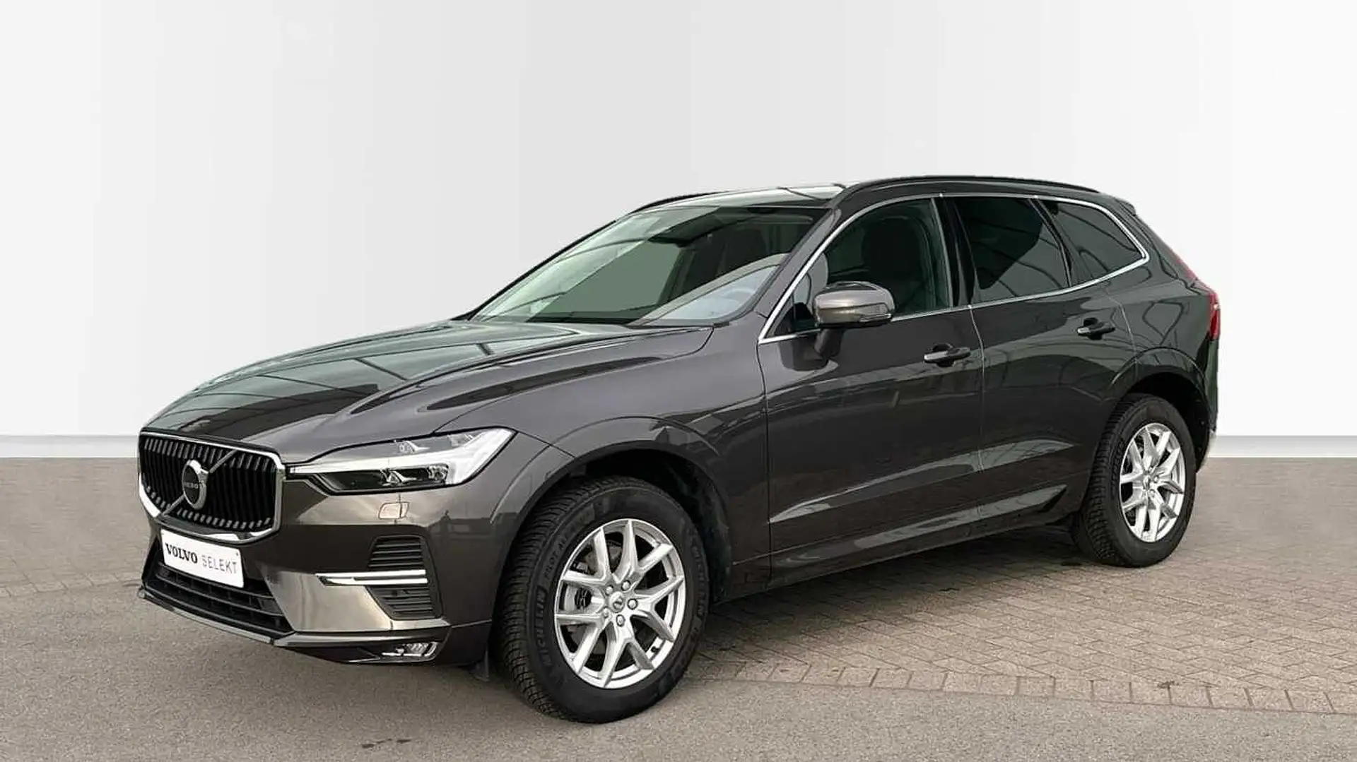Volvo XC60 II Core B5 AWD Mild Hybride | Adapt Cruise Control Grigio - 1