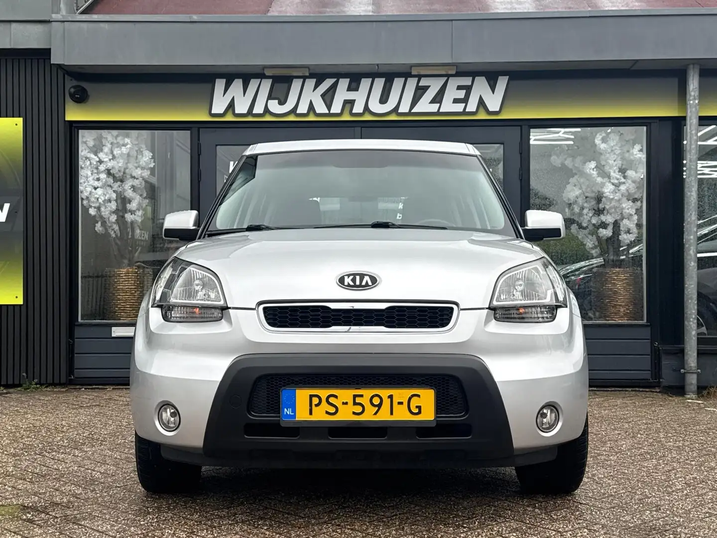 Kia Soul 1.6 X-pect Cool met Airco !!! 16 Inch !!! Dealer O Grijs - 2