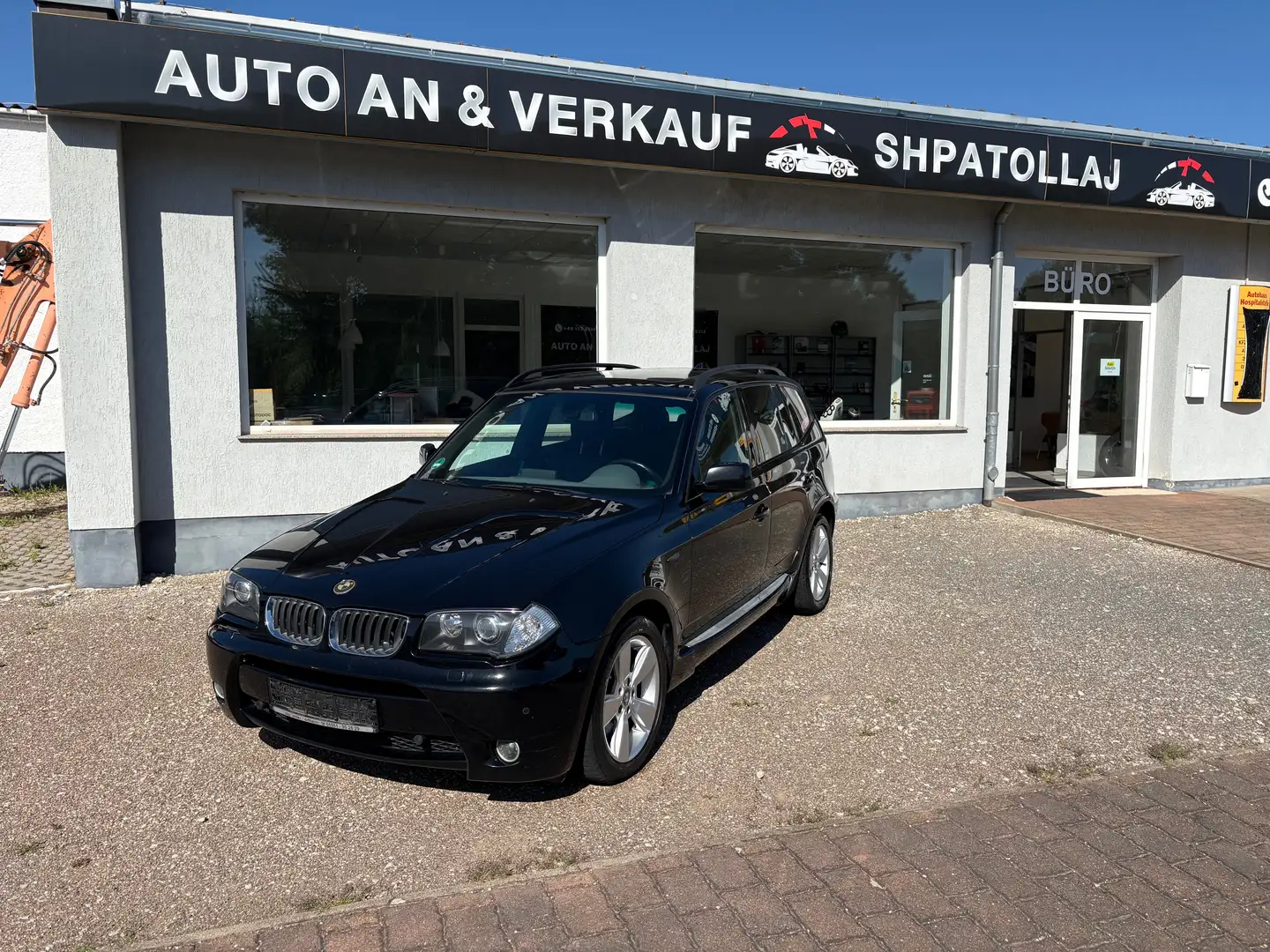 BMW X3 3.0d xDrive Facelift M-Paket Panoramadach Fekete - 1