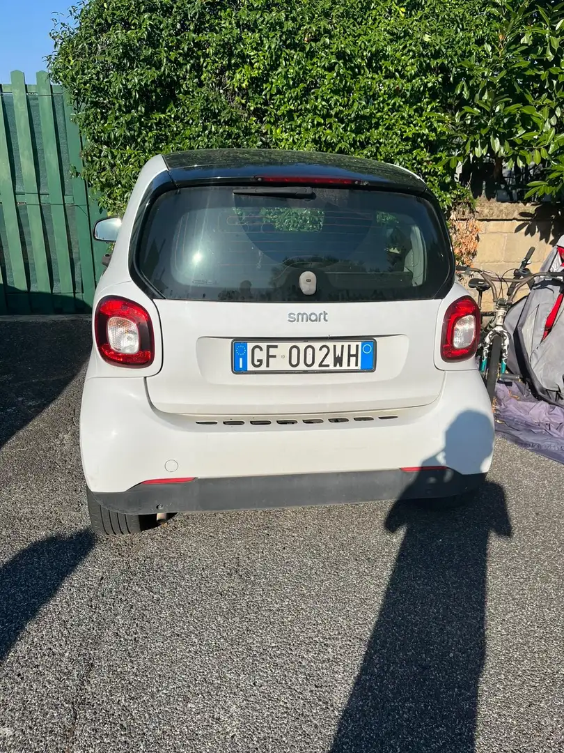 smart forTwo 1.0 Youngster 71cv twinamic Bianco - 2