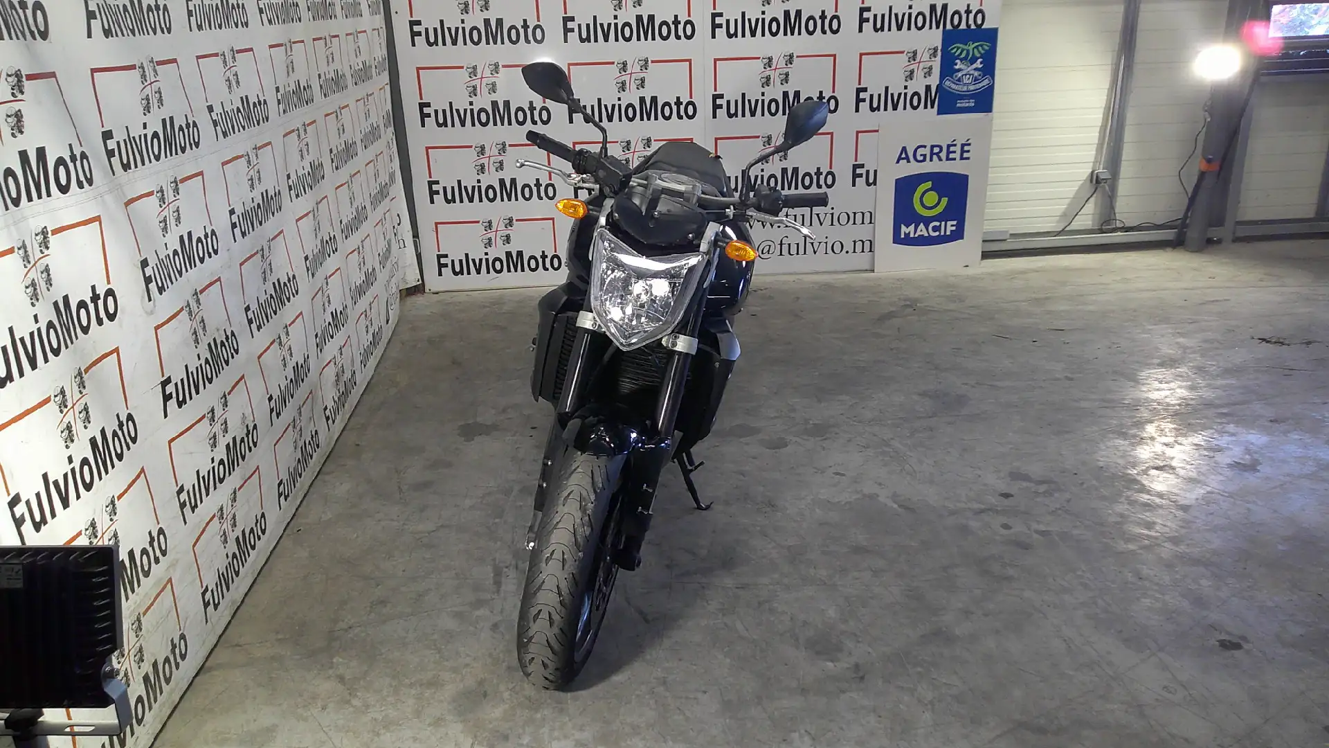 Yamaha FZ 1 - 2